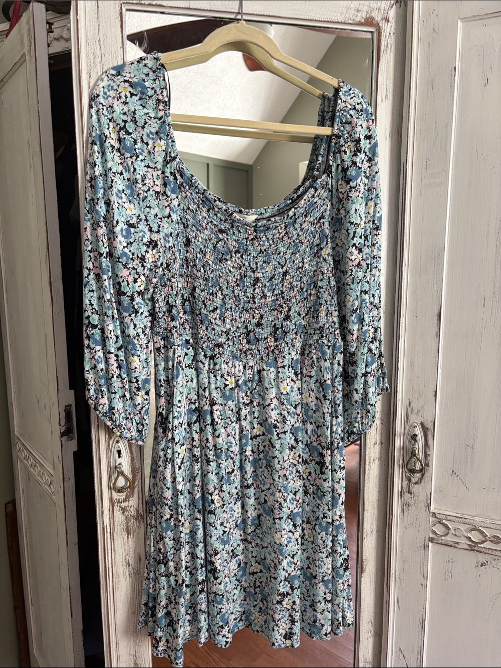 Terra & Sky Blue Floral Smocked Long Sleeve Midi Dress 0X (14W)